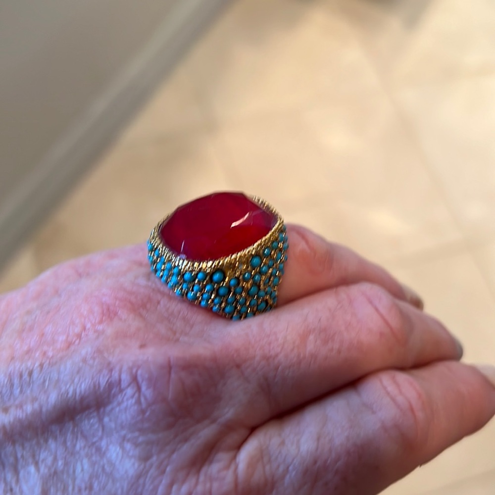 Kenneth Jay Lane ring - Picture 2 of 5